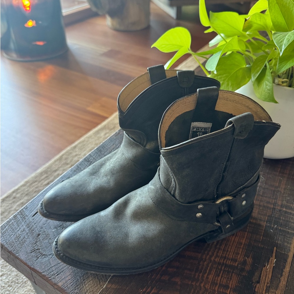 FRYE AND CO. Black Heeled Boots